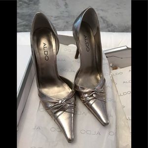 Aldo Saladillo Pumps